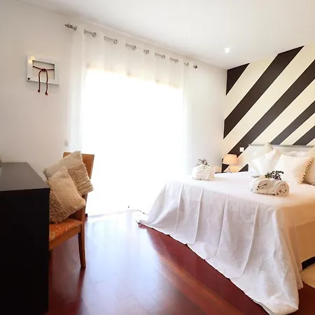 3-bed Townhouse With Pool In Balaia Αλμπουφέιρα