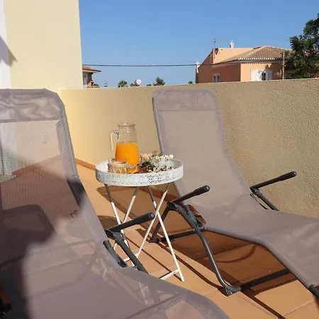 3-bed Townhouse With Pool In Balaia * Αλμπουφέιρα