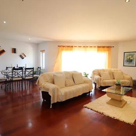 3-bed Townhouse With Pool In Balaia Casa de Férias