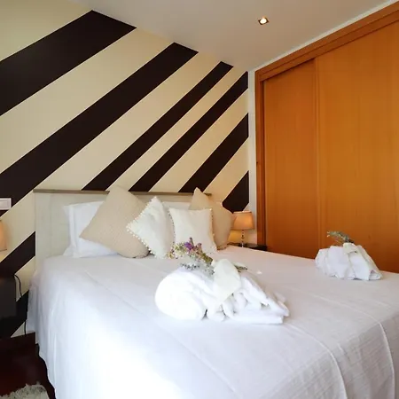 Tatil Evi 3-bed Townhouse With Pool In Balaia Albufeira