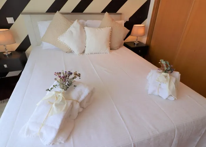 3-bed Townhouse With Pool In Balaia *