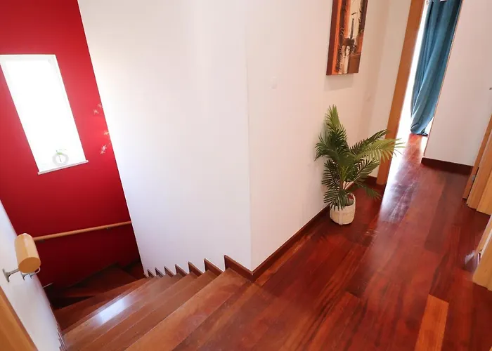 3-bed Townhouse With Pool In Balaia *